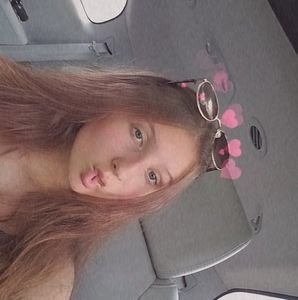 Meet your Posher, Kaitlyn